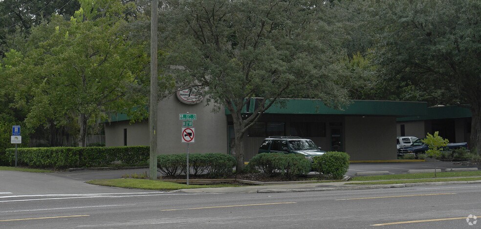 More Photos Of 3225 NW 13th St, Gainesville Office For Lease