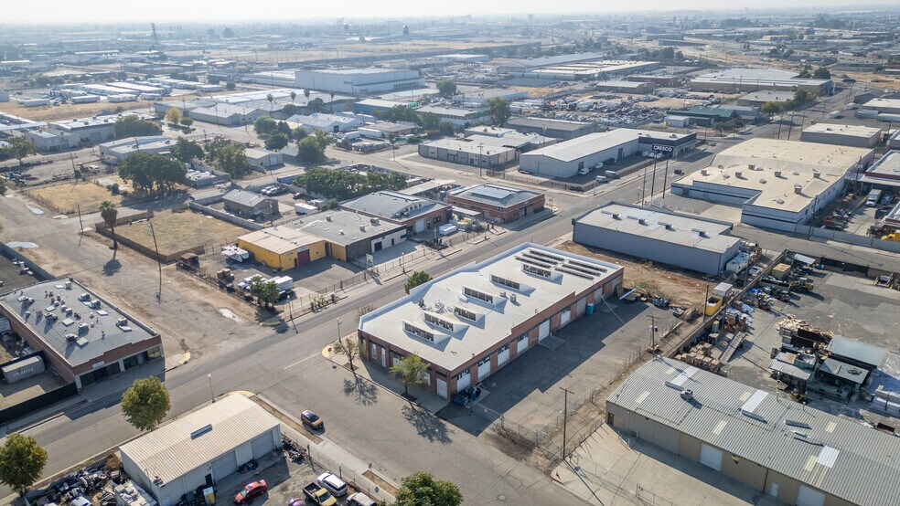 More Photos Of 1900 S Van Ness Ave, Fresno Warehouse For Sale