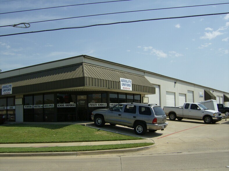 Primary Photo Of 1126 S Cedar Ridge Dr, Duncanville Light Manufacturing For Lease