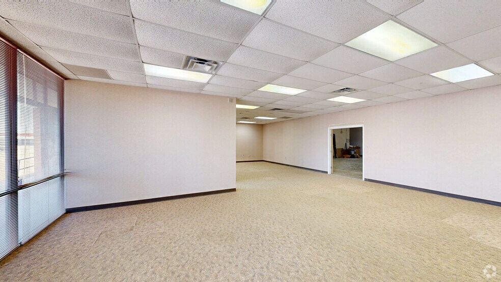 Primary Photo Of 2819-2929 Altamesa Blvd, Fort Worth Storefront For Lease