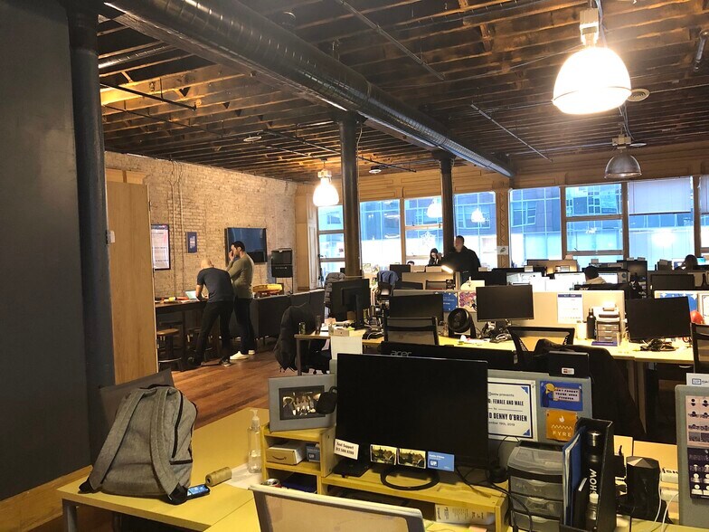 More Photos Of 160 N Franklin St, Chicago Office For Lease