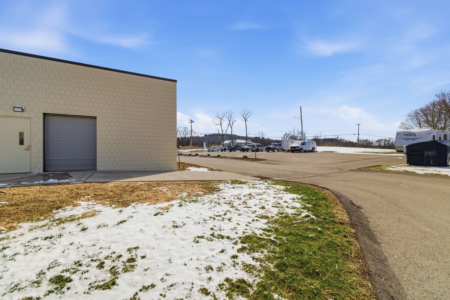 More Photos Of 221 Russellton Dorseyville Rd, Cheswick Medical For Lease
