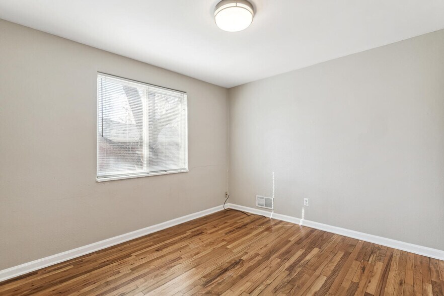 More Photos Of 2300 W 39th Ave, Denver Apartments For Sale