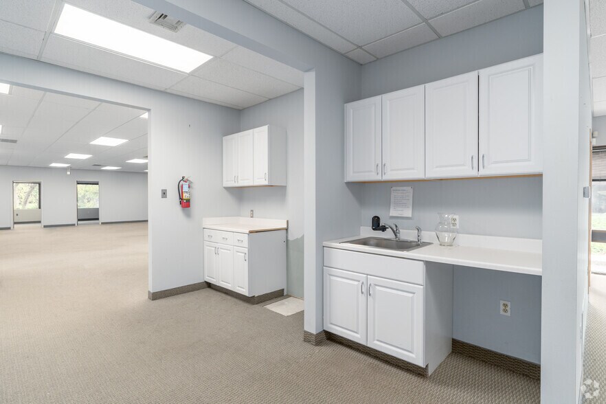 Photo of 1st Floor Ste 240, Building 595