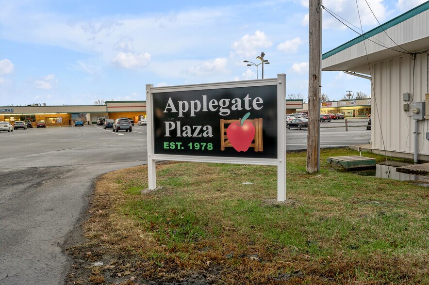 More Photos Of 1629 Ashland Rd, Greenup Freestanding For Sale