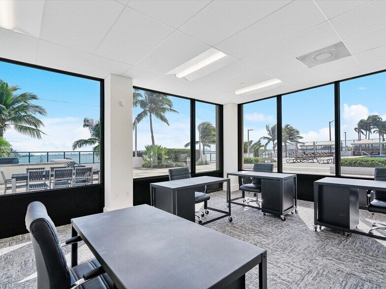 More Photos Of 600 NE 36th St, Miami Apartments For Lease