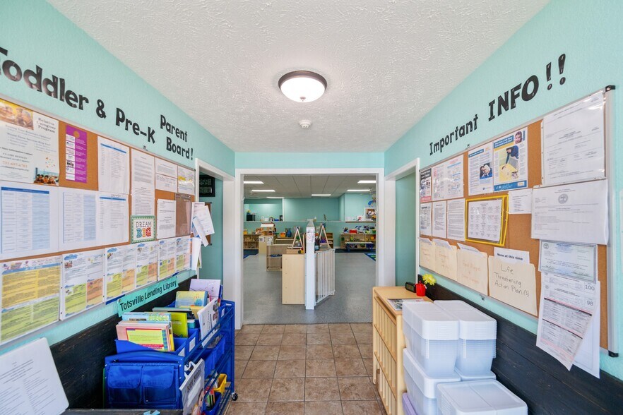 More Photos Of 10366 Highway 100, Scotts Hill Flex For Sale