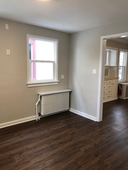 More Photos Of 840 Grand Ave, Saint Paul Freestanding For Lease