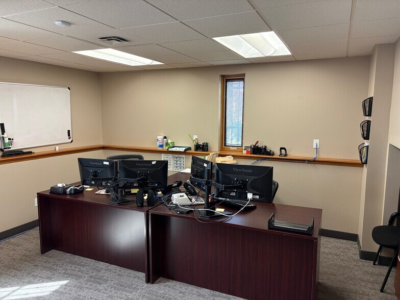 More Photos Of 428 W Shoshone St, Pasco Office For Sale