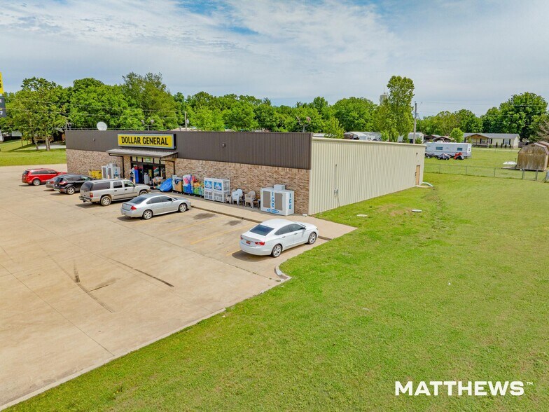 Primary Photo Of 25800 S 655 Rd, Grove Freestanding For Sale
