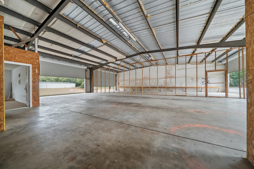 More Photos Of 11641 SW 90th Ter, Ocala Warehouse For Lease