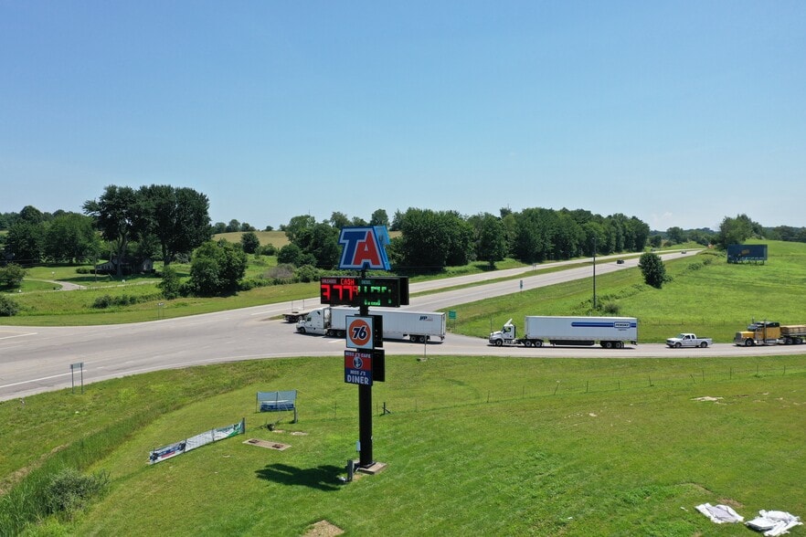 More Photos Of 80 Dixon Run Rd, Jackson Truck Stop For Sale