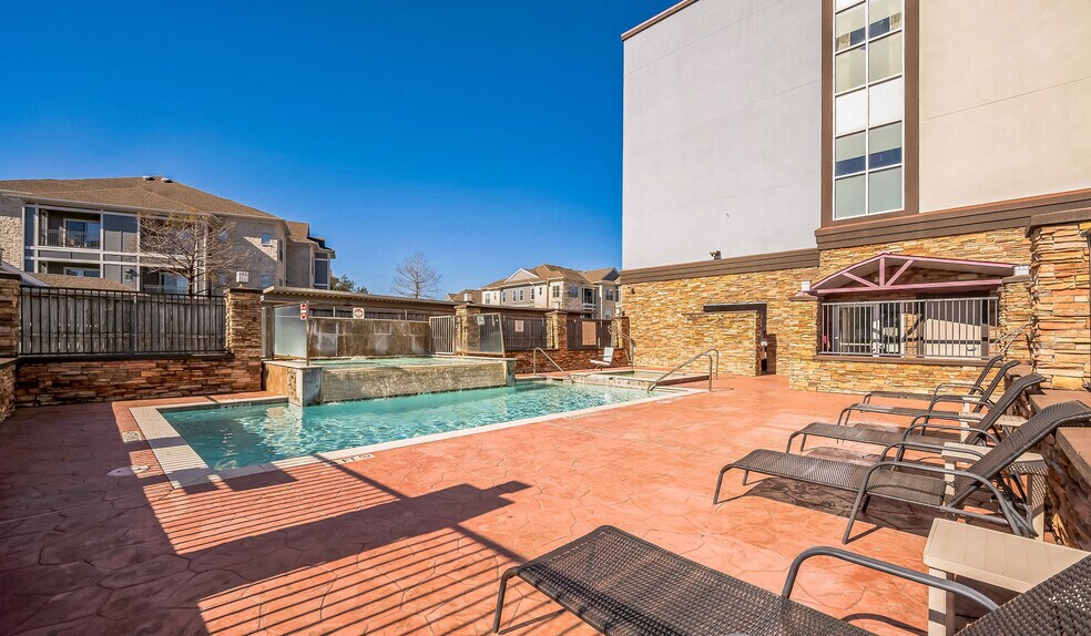 More Photos Of 24519 Interstate 45 Fwy, Spring Hotel For Sale