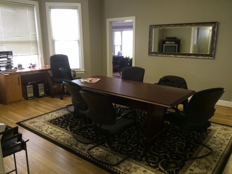 More Photos Of 111 Cass Ave, Mount Clemens Office For Sale