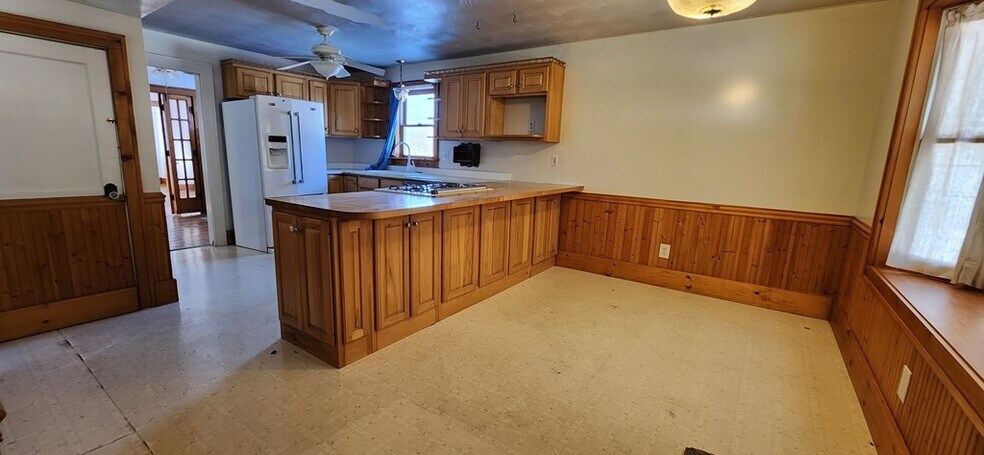 More Photos Of 125 Rockdale Rd, Follansbee Flex For Sale