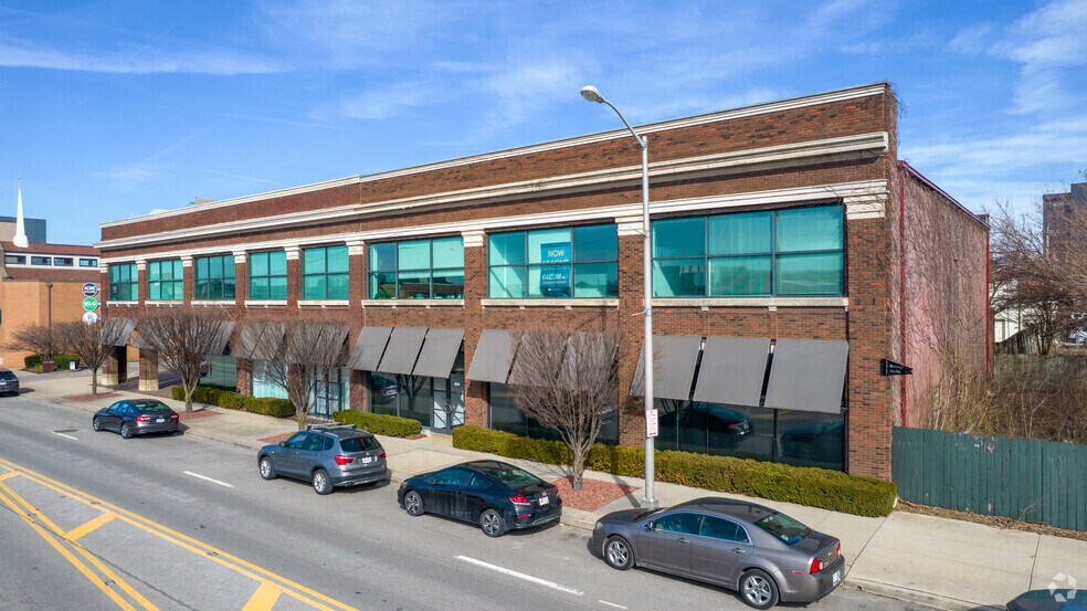 More Photos Of 454-464 E Main St, Columbus Office For Lease