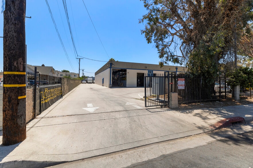More Photos Of 2746 Durfee Ave, El Monte Warehouse For Lease