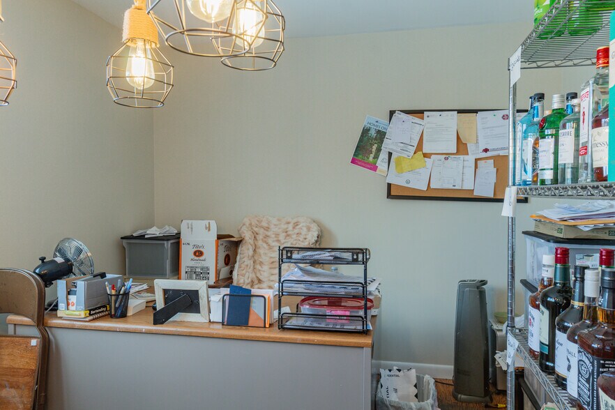 More Photos Of 690 Bath Rd, Wiscasset Freestanding For Sale