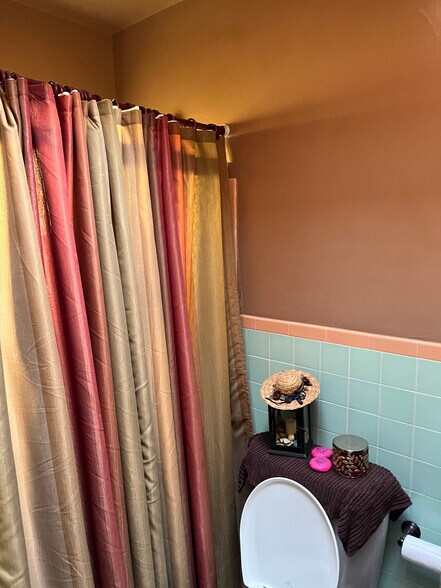 More Photos Of 4731 Mission St, San Francisco Storefront Retail Residential For Sale