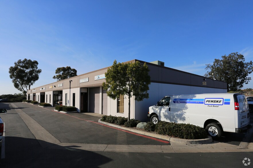 More Photos Of 5595 Magnatron Blvd, San Diego Manufacturing For Lease