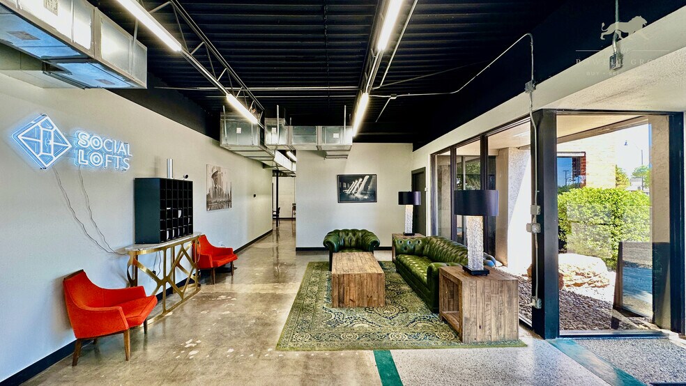 More Photos Of 3610 34th St, Lubbock Office For Sale