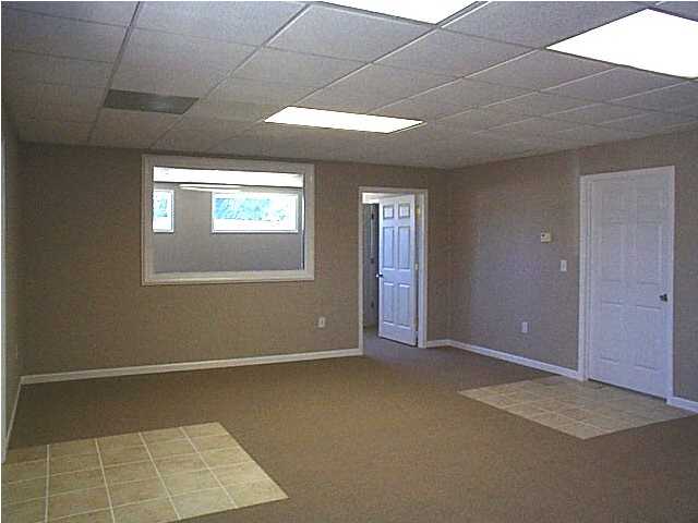 More Photos Of 733 Edge St, Fort Walton Beach Flex For Lease