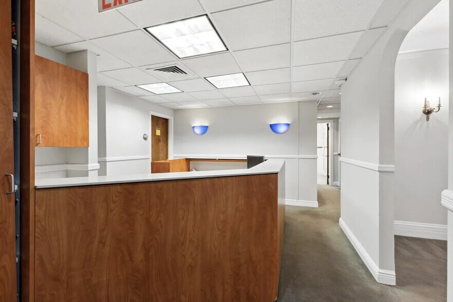 More Photos Of 45 E 62nd St, New York Apartments For Sale