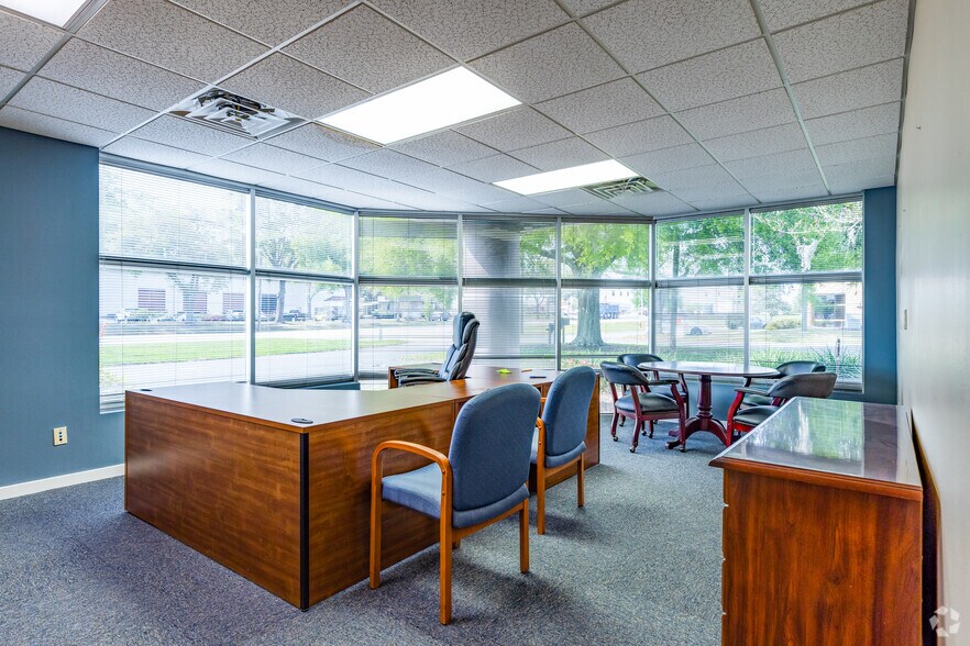 More Photos Of 85 SW 52nd Ave, Ocala Office For Sale