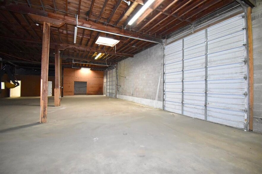 More Photos Of 205 Bellvue St, Jackson Warehouse For Lease