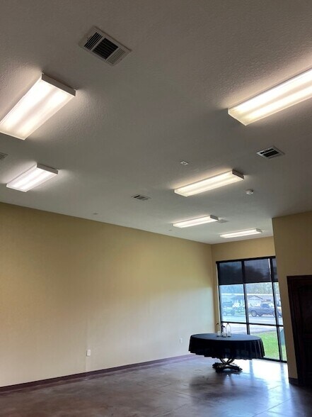 More Photos Of 612 State Highway 3, League City Freestanding For Sale