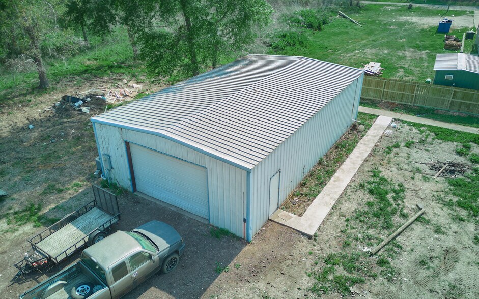 More Photos Of 3017 FM 3277, Livingston General Retail For Sale