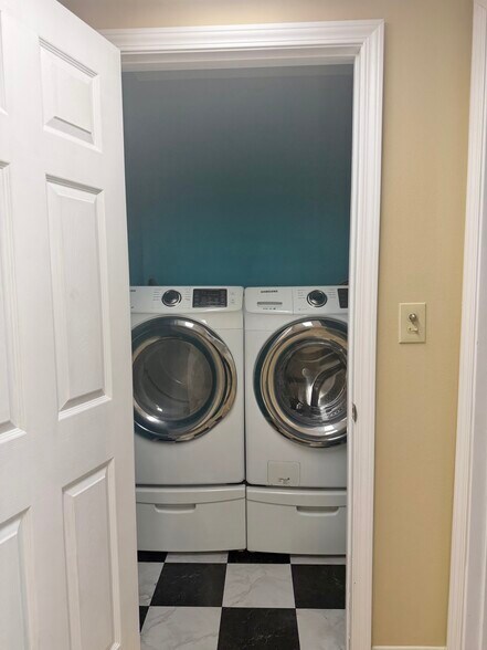 More Photos Of 3231 Waring Ct, Oceanside Medical For Lease