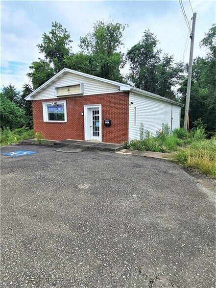 More Photos Of 6081 William Penn Hwy, Export Office For Sale