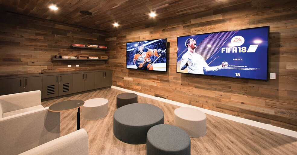 More Photos Of 250 6th Ave SW, Calgary Office For Lease