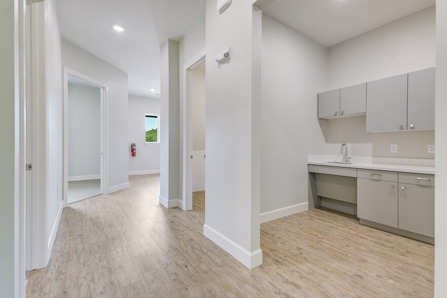 More Photos Of 2901 Caballo Ranch Blvd, Cedar Park Unknown For Lease