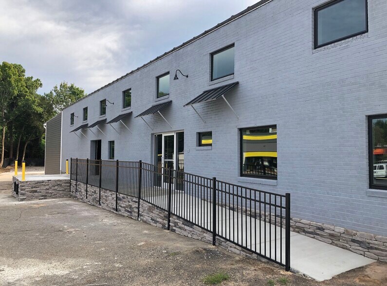 More Photos Of 817 S Horner Blvd, Sanford Light Distribution For Lease