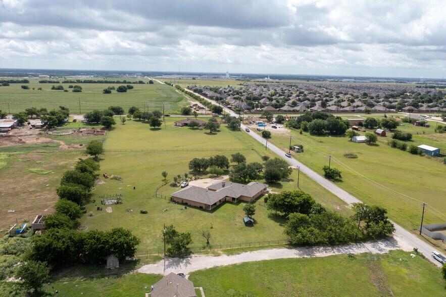 More Photos Of 2075 Marshall Rd, Waxahachie Land For Sale