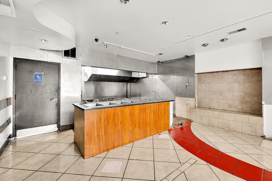 More Photos Of 3703 14th St NW, Washington Storefront For Lease