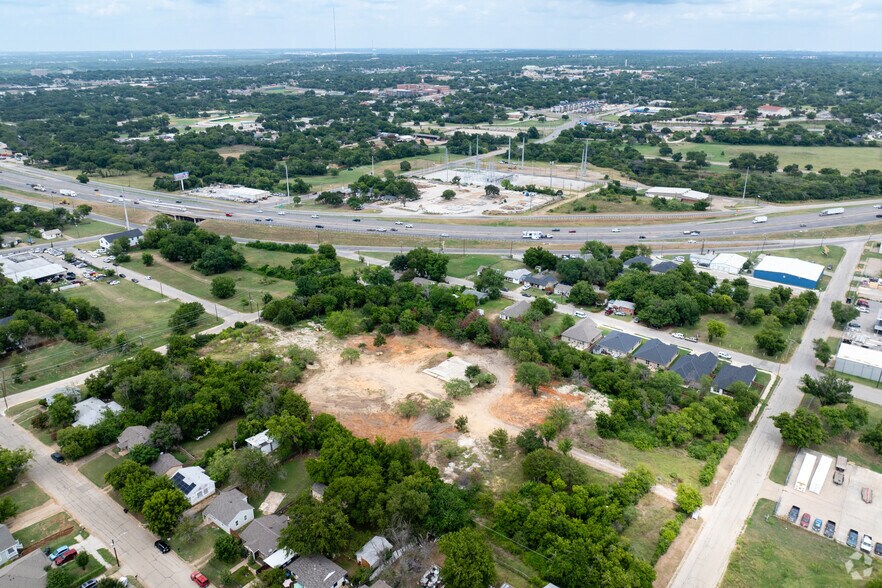 More Photos Of 1800 Logan St, Fort Worth Land For Sale