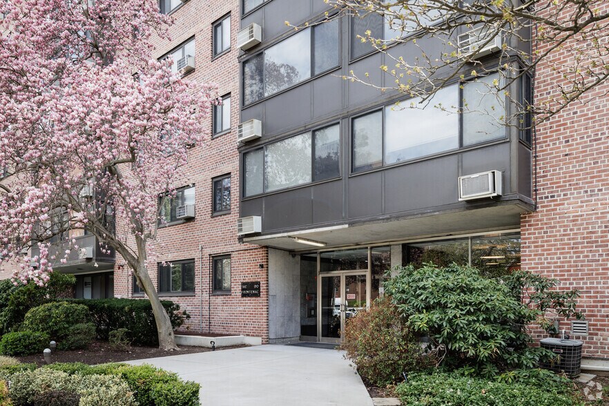 More Photos Of 90 Prospect Ave, Hackensack Apartments For Lease