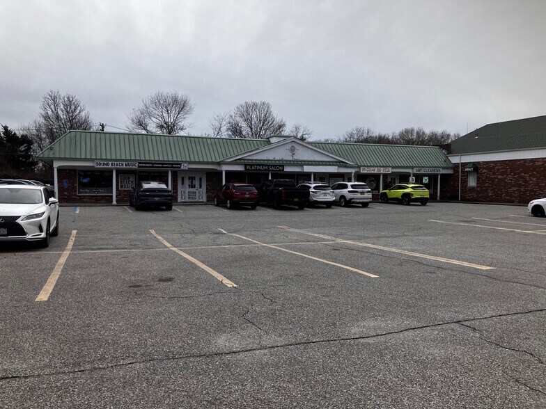 More Photos Of 56-68 Echo Ave, Miller Place Unknown For Lease