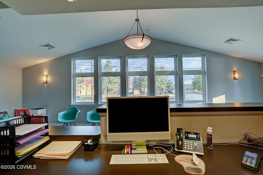 More Photos Of 121 Jpm Rd, Lewisburg Medical For Sale