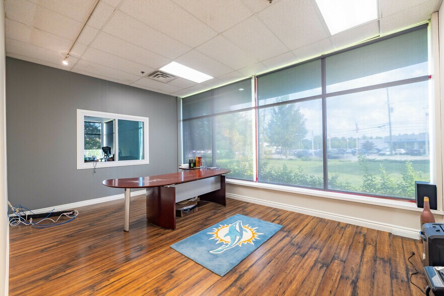 More Photos Of 42350 Grand River Ave, Novi Office For Sale