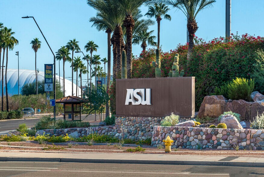 More Photos Of 920 S Kenwood Cir, Tempe Apartments For Sale