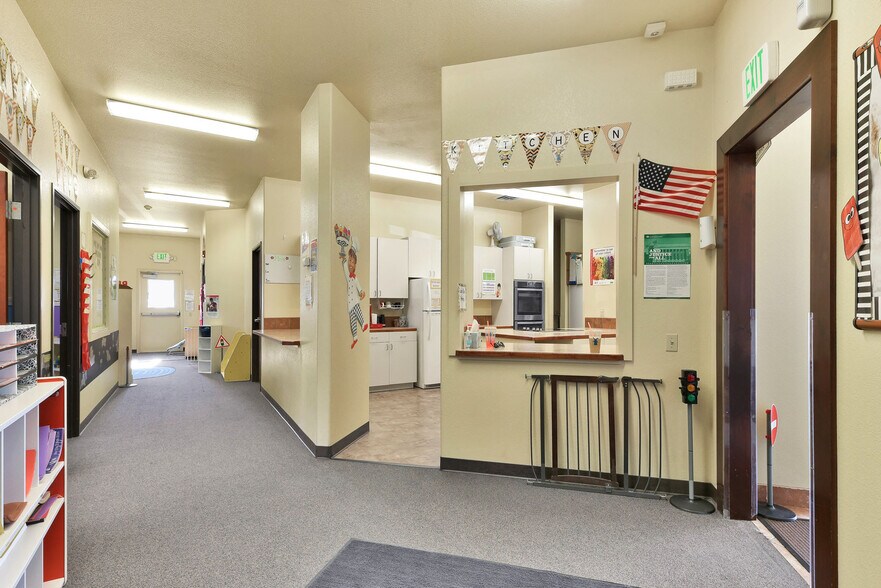 More Photos Of 2490 S Cloverdale Rd, Boise Daycare Center For Sale