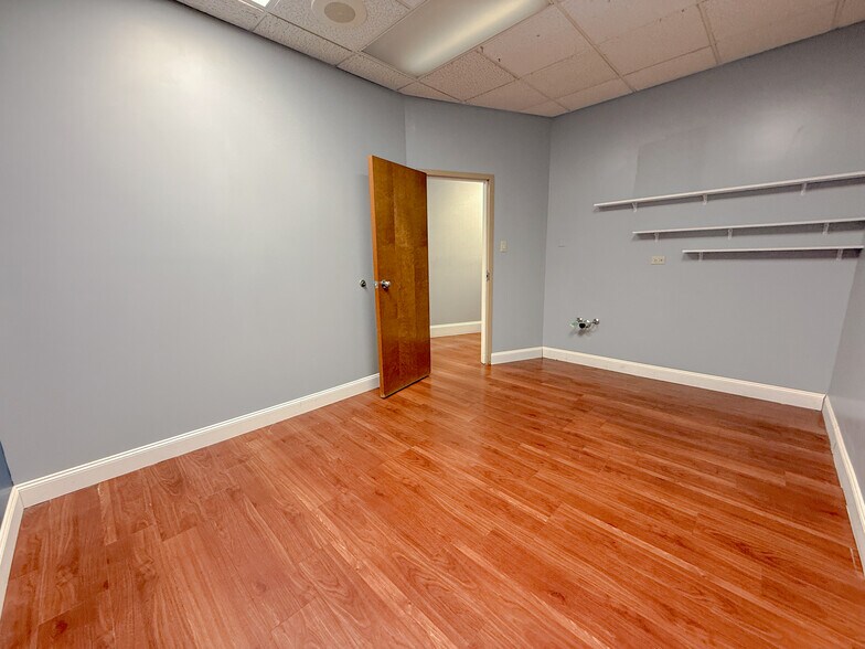 More Photos Of 22335 Exploration Dr, Lexington Park Office For Sale