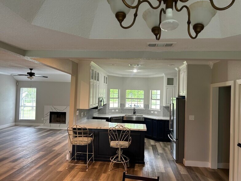 More Photos Of 23458 Interstate 10, Hamshire Land For Sale