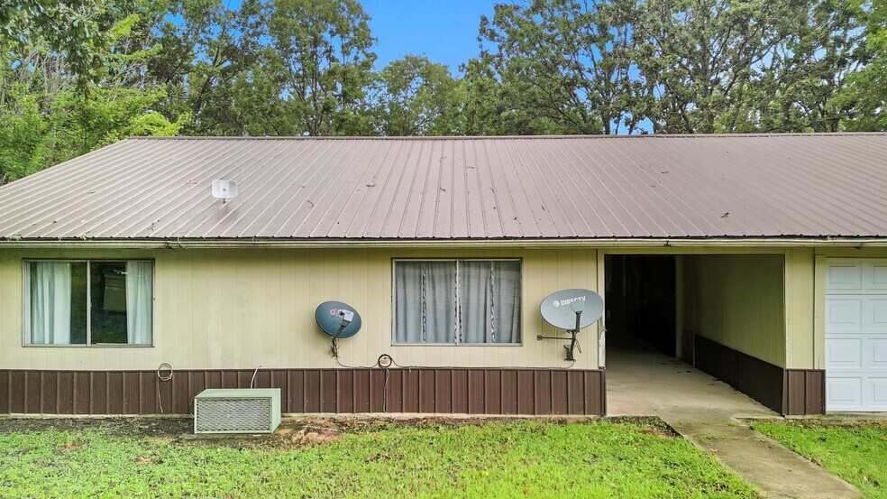 More Photos Of 23195 Shannon Ln, Summersville Apartments For Sale