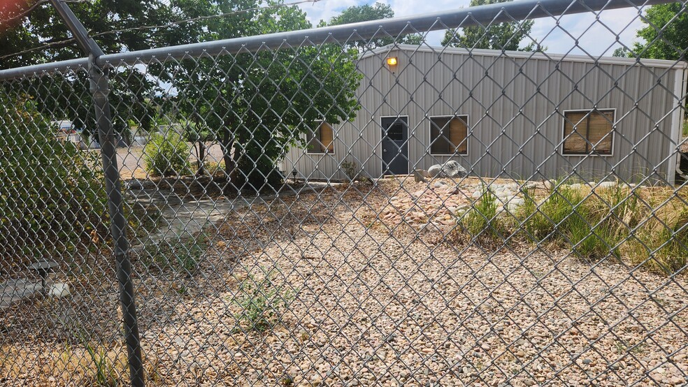 Primary Photo Of 9761 Titan Park Cir, Littleton Warehouse For Lease