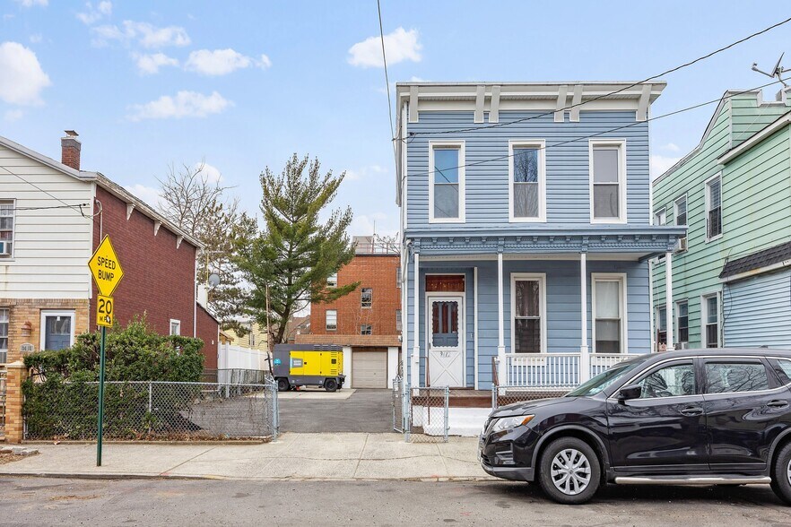 Primary Photo Of 9412 86th St, Ozone Park Apartments For Sale